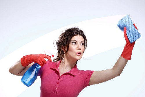 Professional fabric curtain cleaning for local properties in TW9